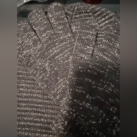 Hat Attack | Beanie & Gloves Set | NWOT - Picture 9 of 10